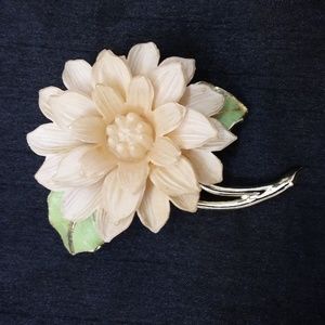 Vintage flower brooch